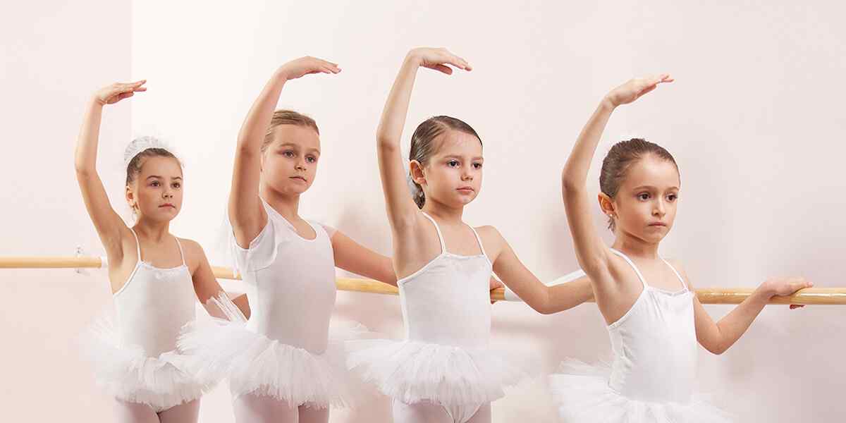 https://yasen.compusysesolutions.in/wp-content/uploads/2019/04/inner_dance_03.jpg